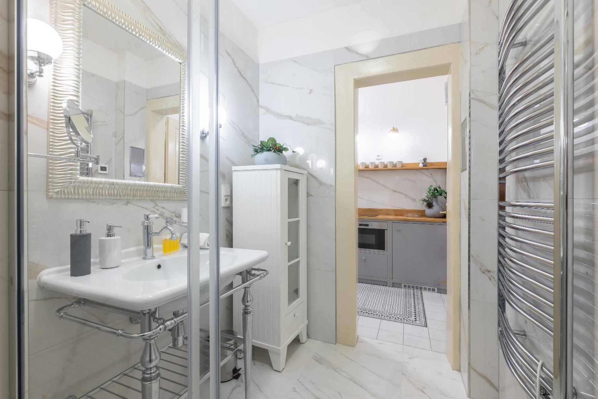 Stylish Old Town Apartment By Easybnb Prague Ngoại thất bức ảnh